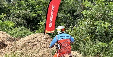 Exhibición de neumáticos Prosperstone